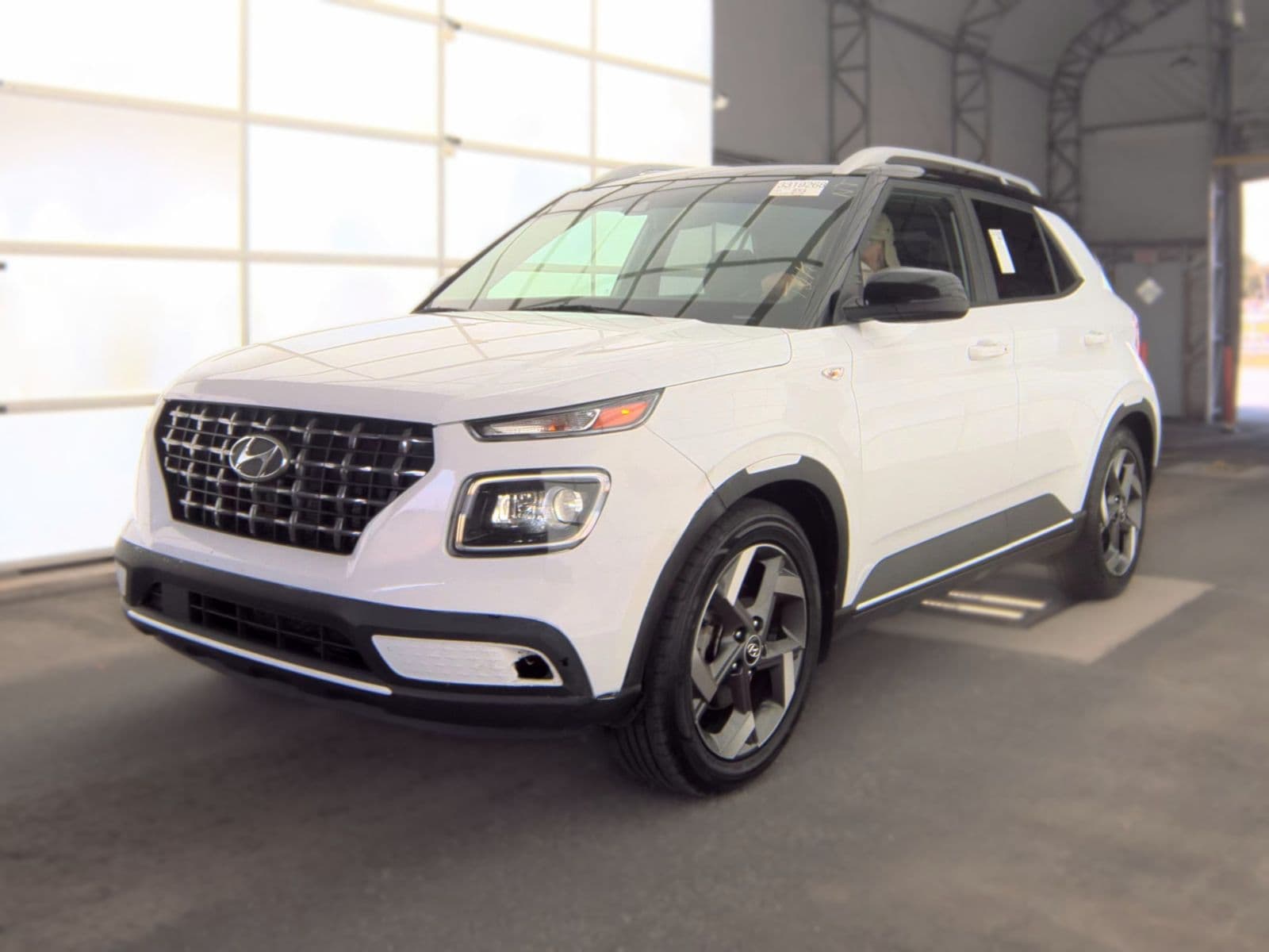 2022 HYUNDAI VENUE Limited