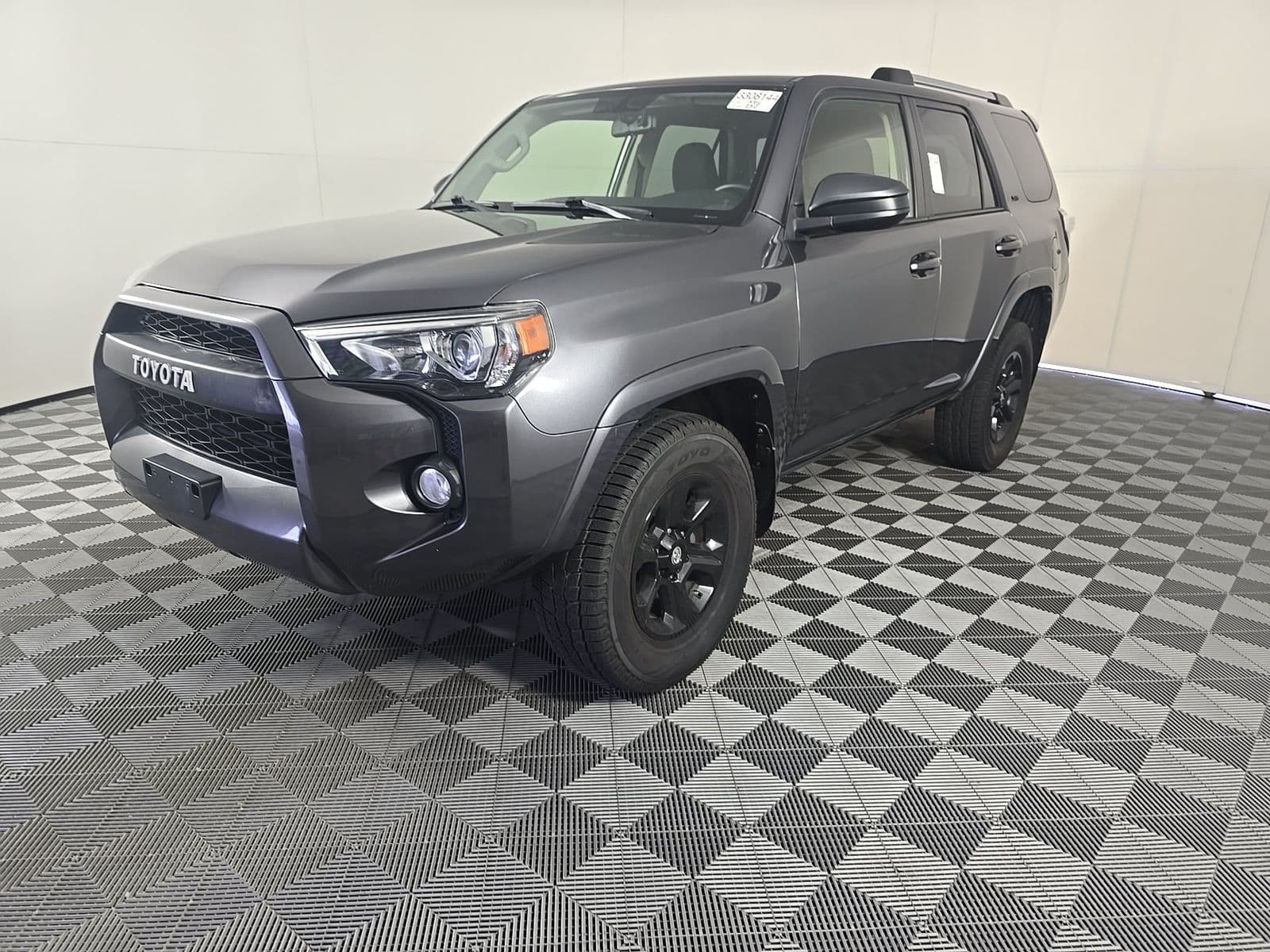 2019 TOYOTA 4RUNNER SR5