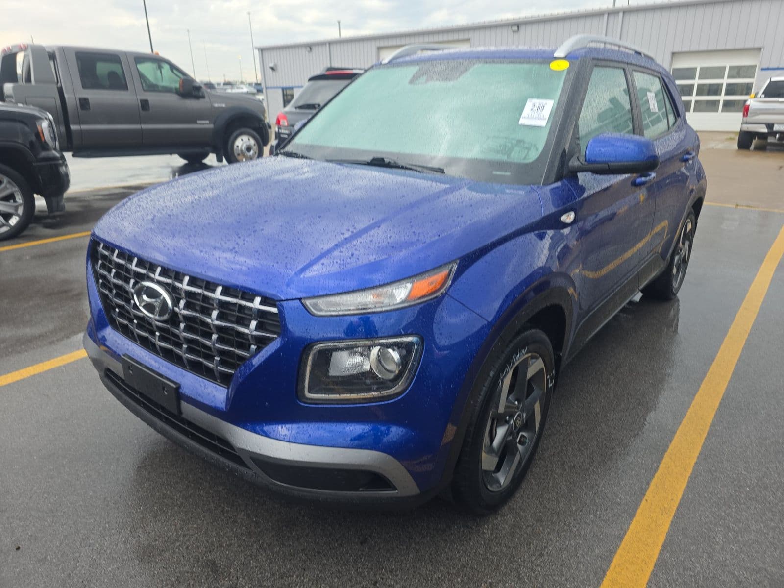 2022 HYUNDAI VENUE SEL