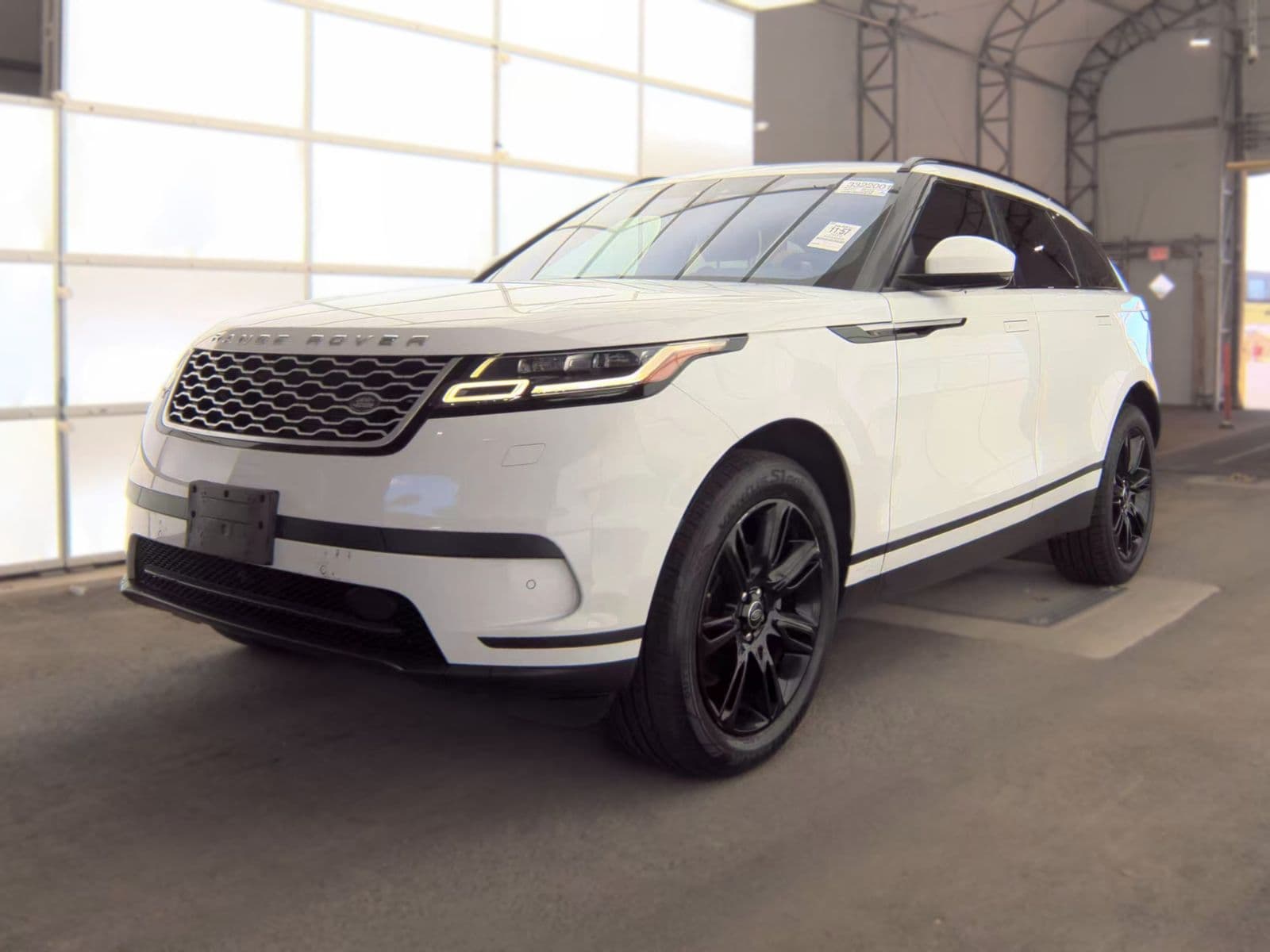 2019 LAND ROVER RANGE ROVER VELAR S 1