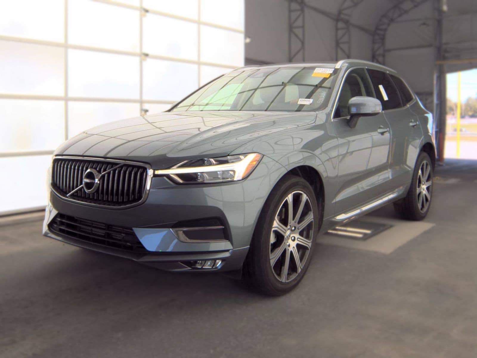 2021 VOLVO XC60 T5 Inscription
