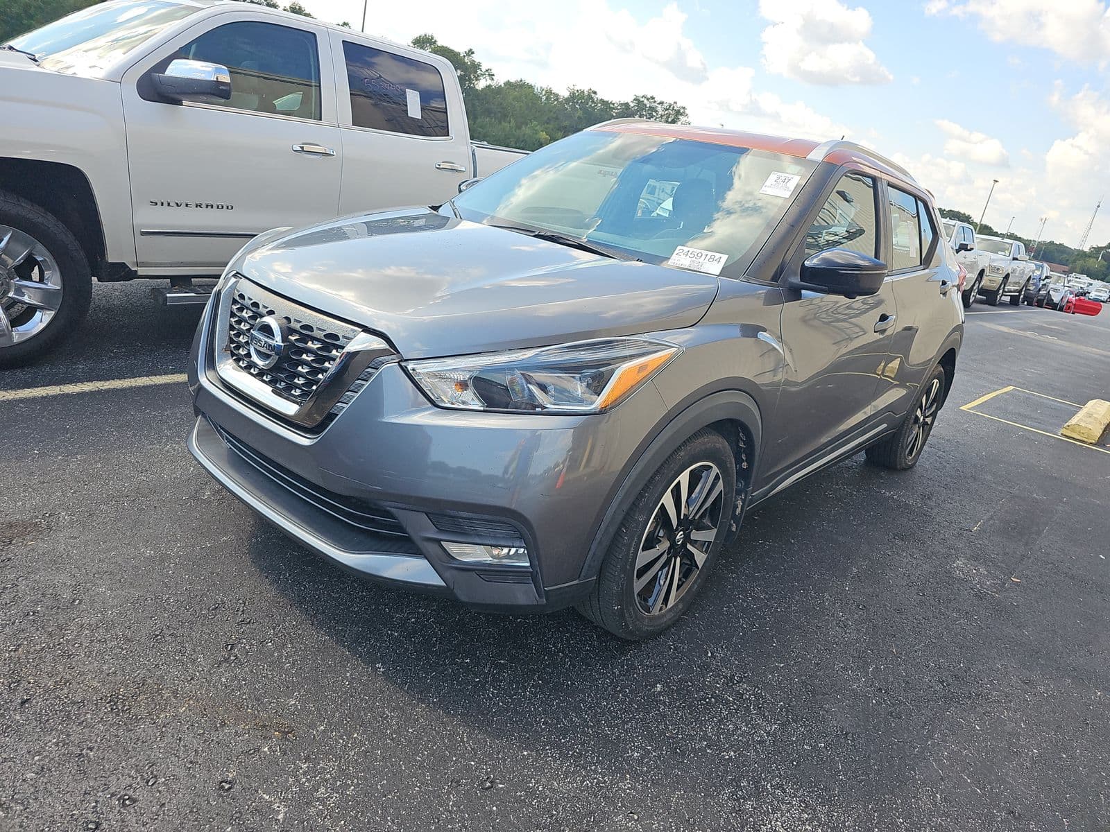 2019 NISSAN KICKS SR 1