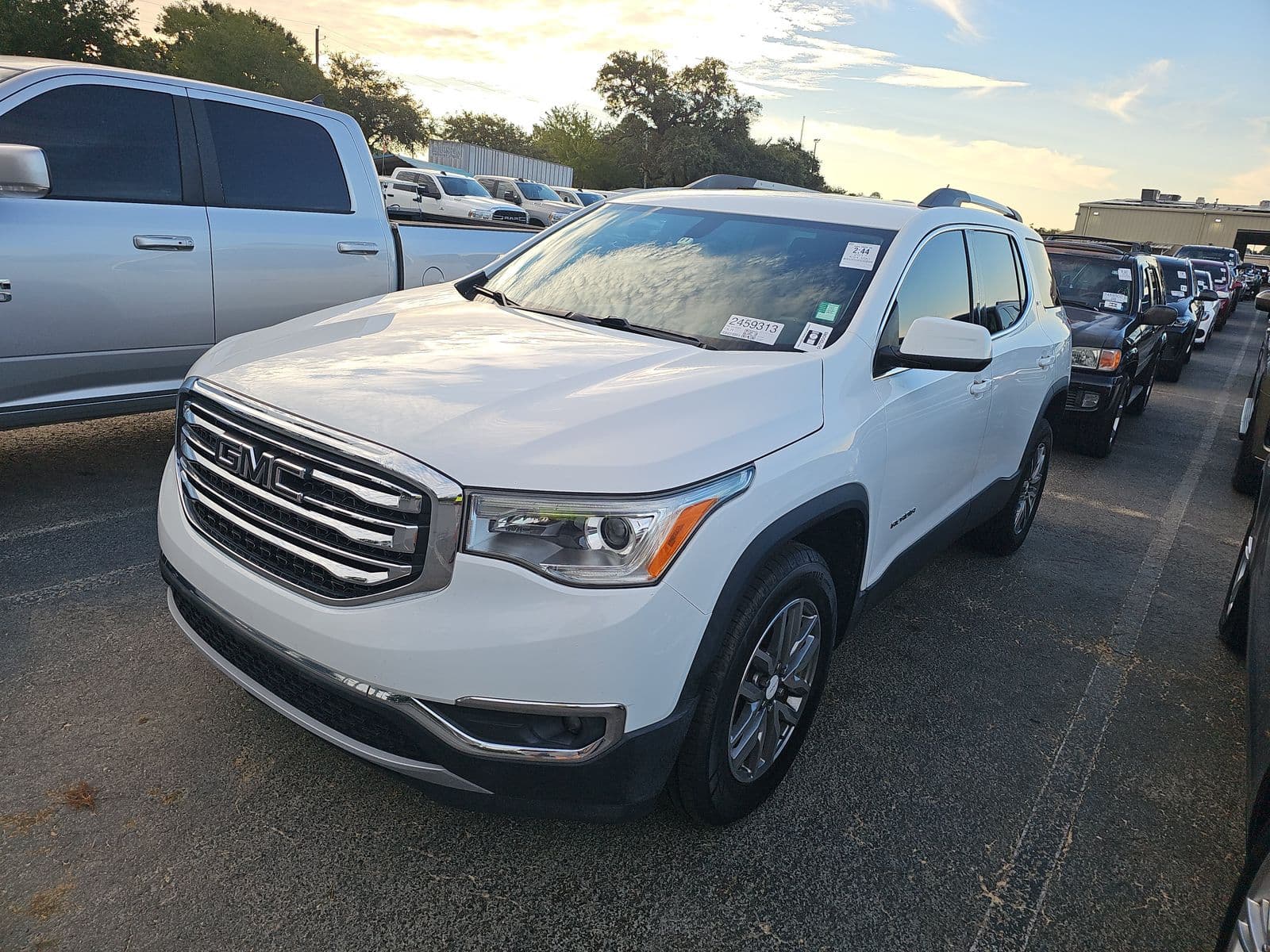 2017 GMC ACADIA SLE