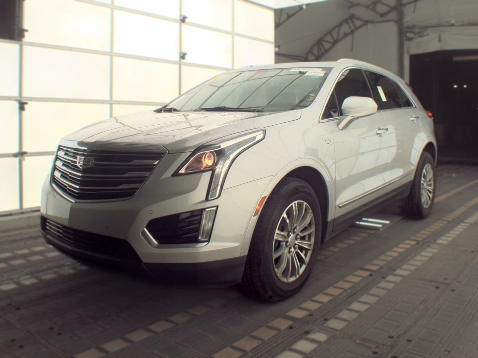 2019 CADILLAC XT5 Luxury 1