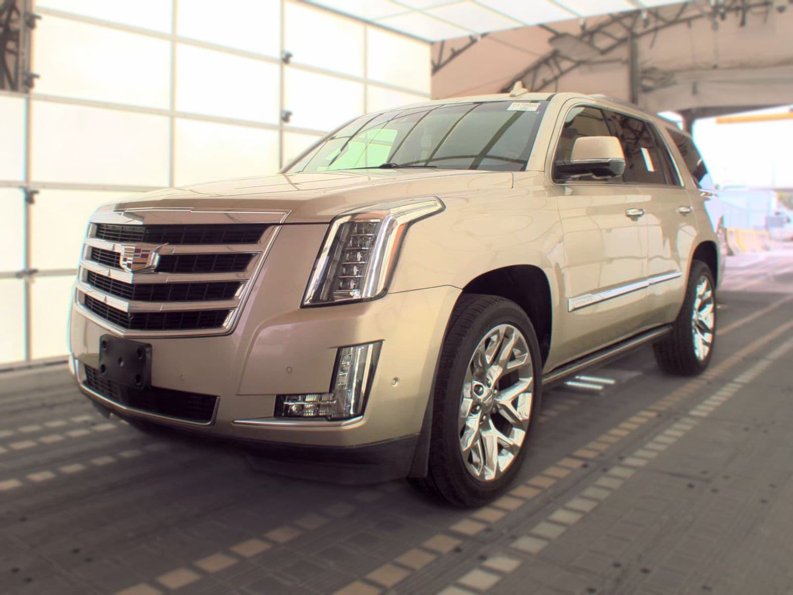 2017 CADILLAC ESCALADE PREMIUM Luxury