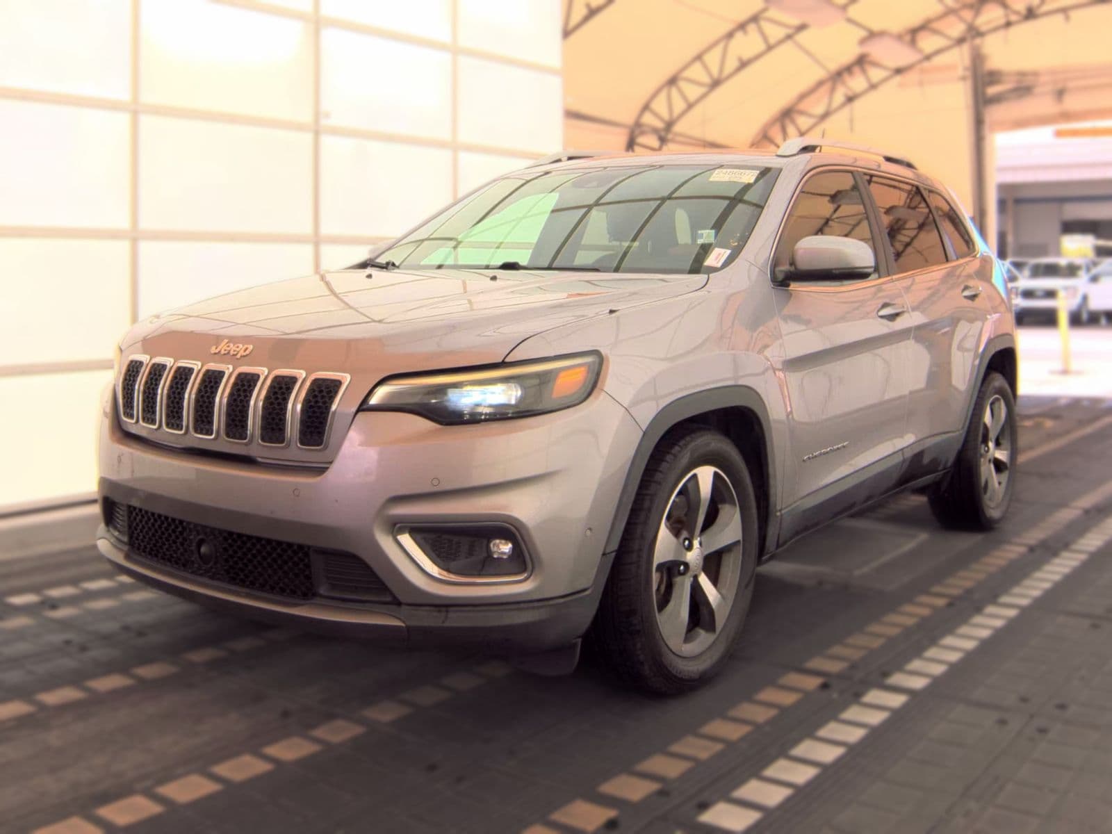 2019 JEEP CHEROKEE Limited 1