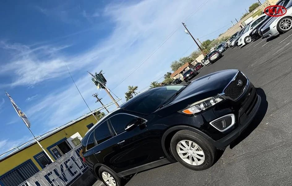 2018 KIA SORENTO LX