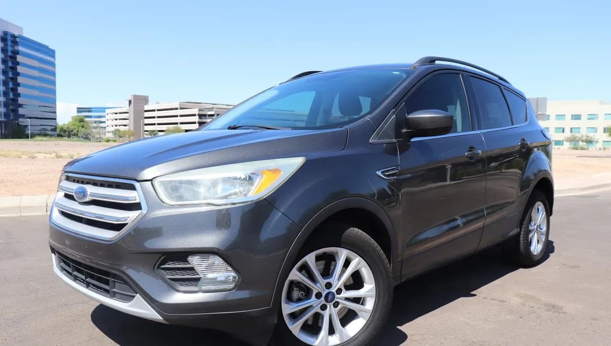 2018 FORD ESCAPE SE