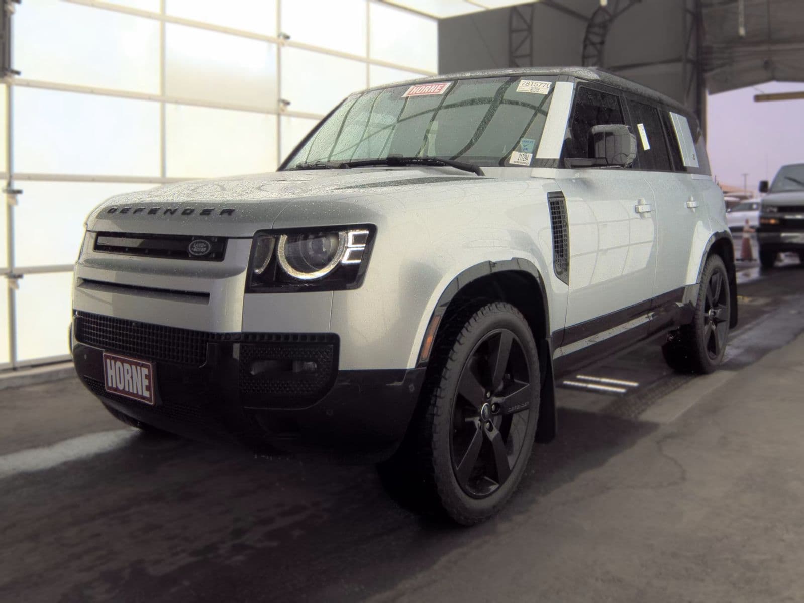 2024 LAND ROVER DEFENDER 110 X-DYNAMIC SE