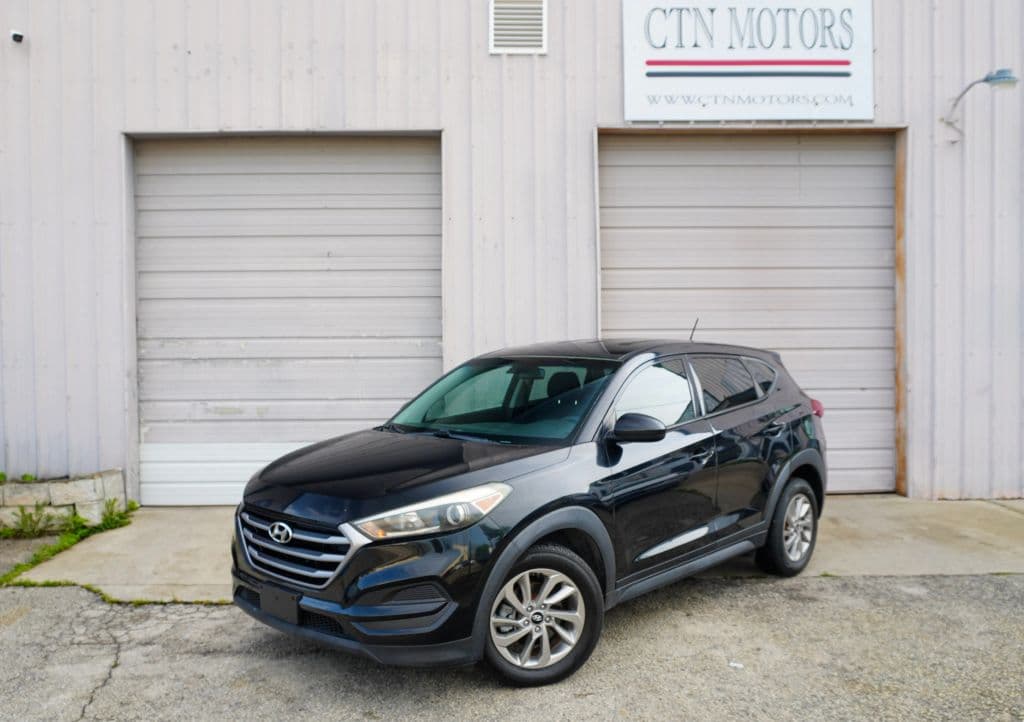 2017 HYUNDAI TUCSON SE