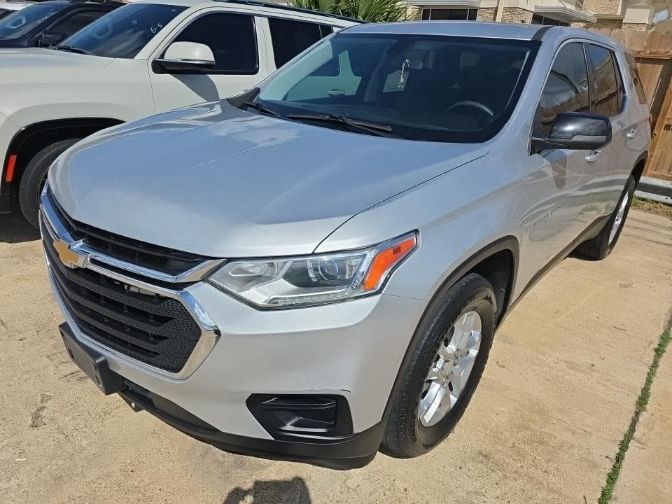 2021 CHEVROLET TRAVERSE LS 1