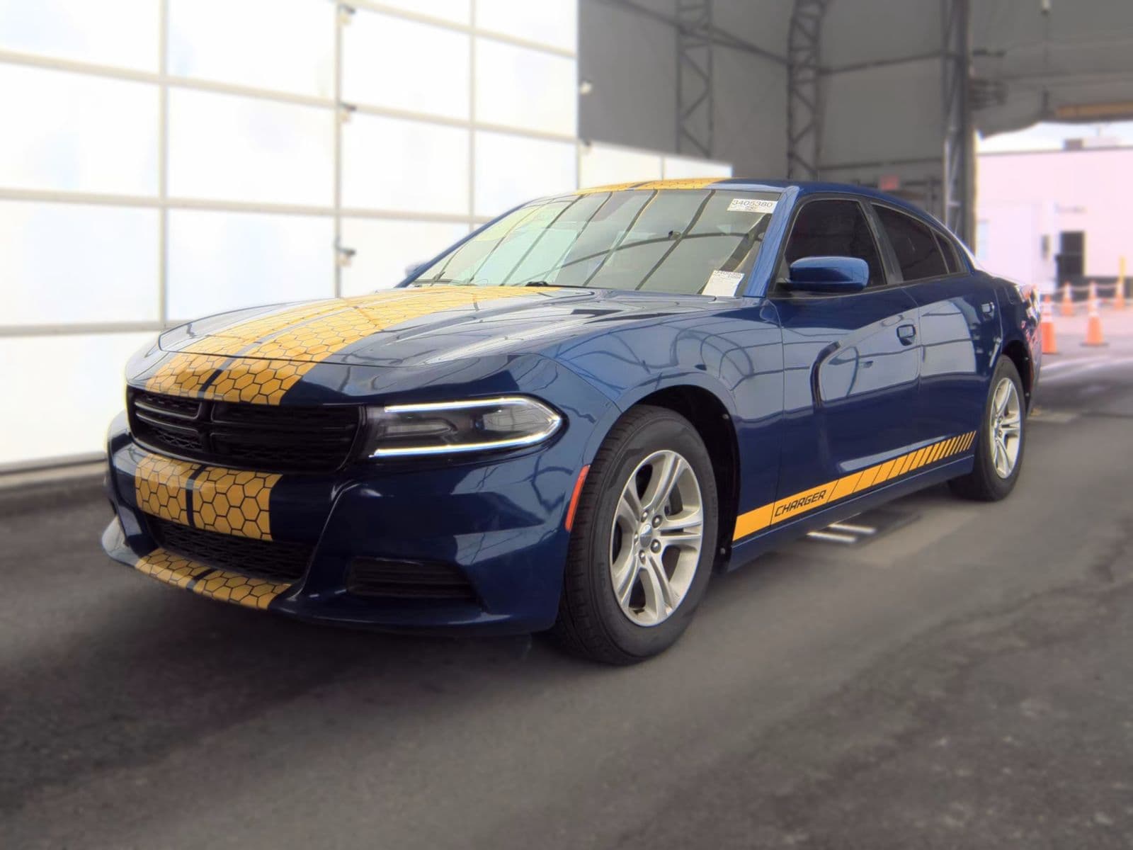 2019 DODGE CHARGER SXT 1