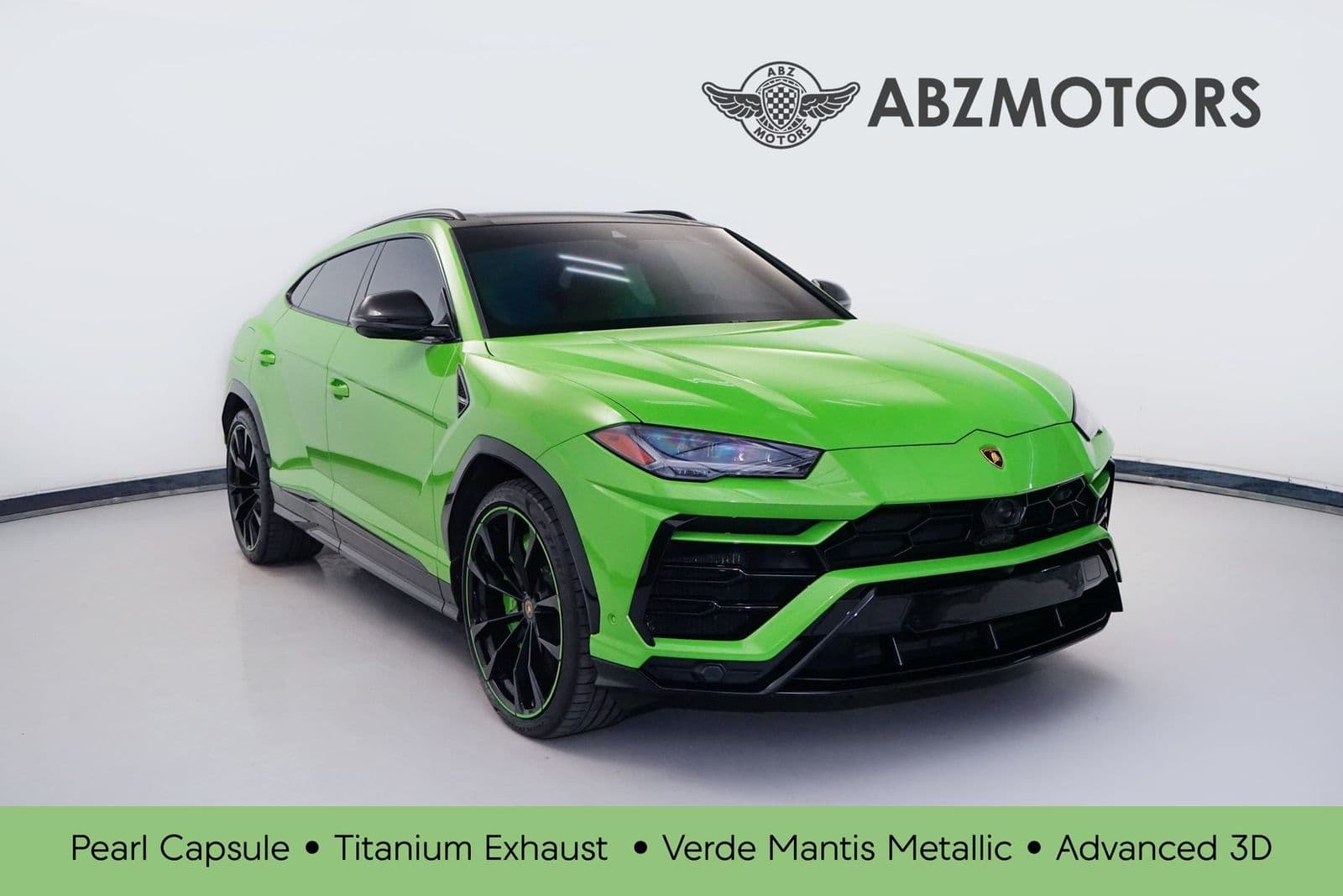 2022 LAMBORGHINI URUS PEARL Capsule
