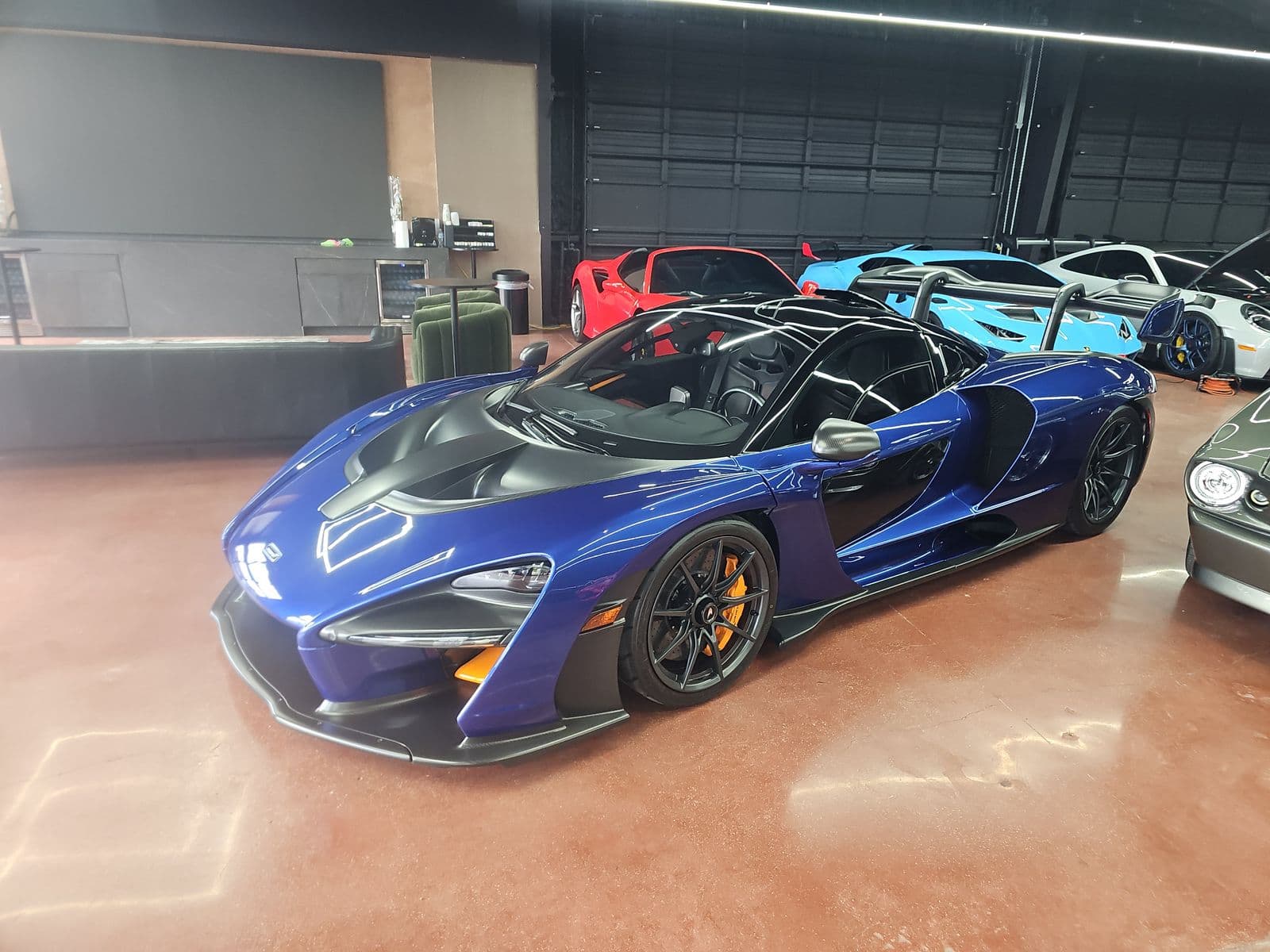 2019 MCLAREN SENNA Base