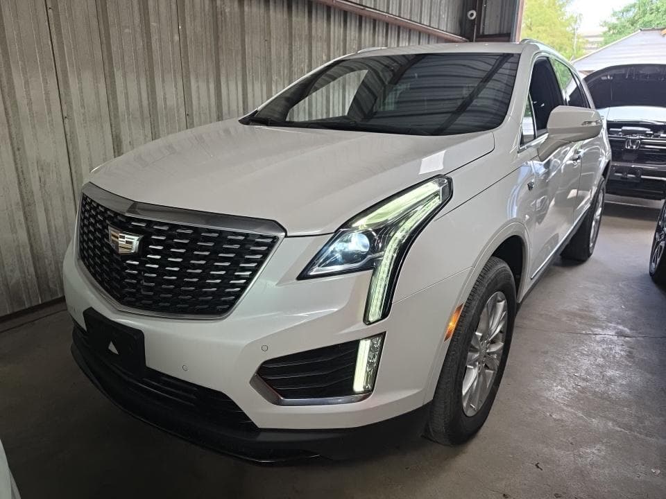 2020 CADILLAC XT5 Luxury 1