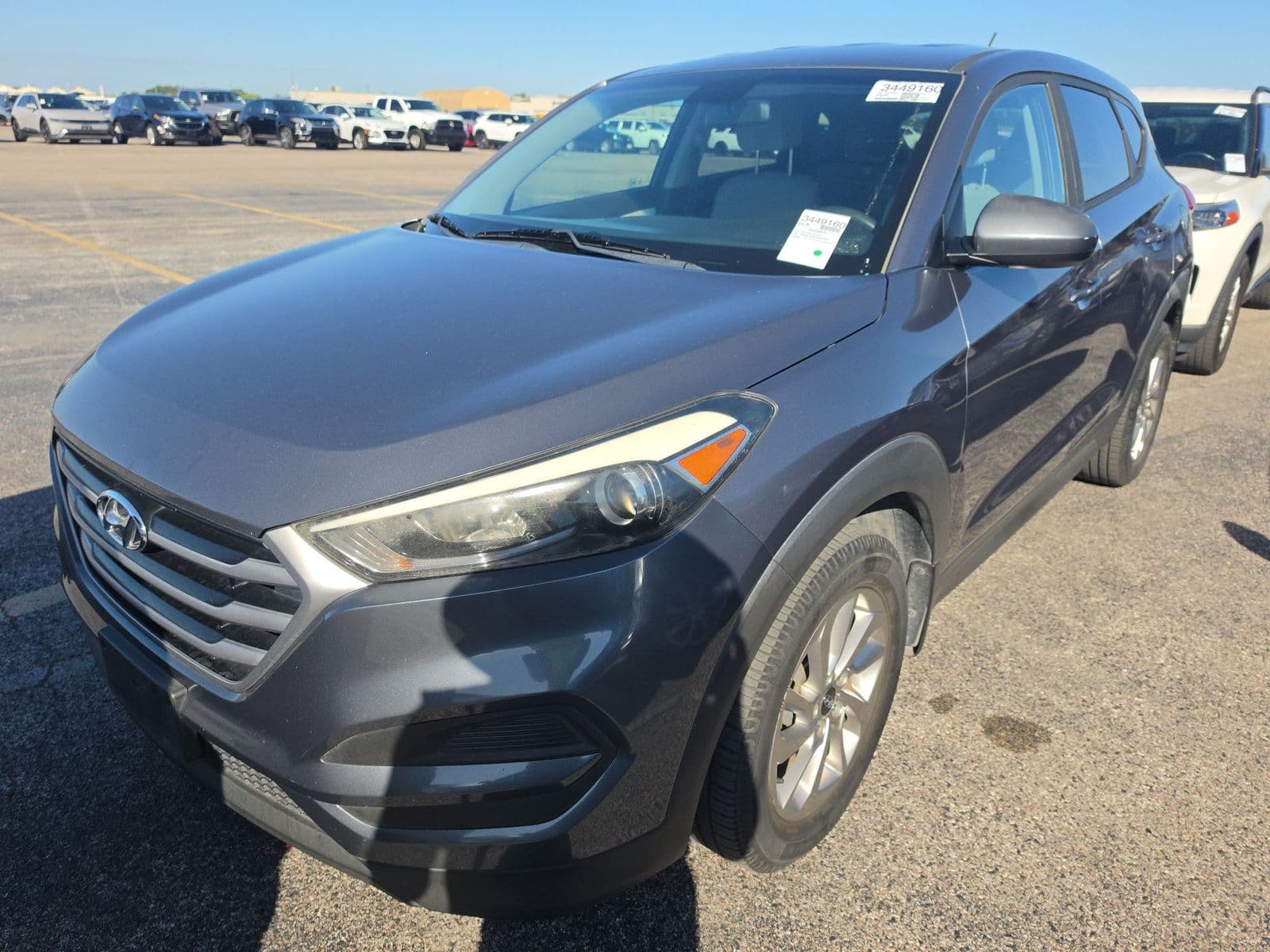 2017 HYUNDAI TUCSON SE