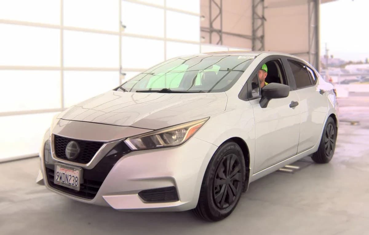 2020 NISSAN VERSA S 1