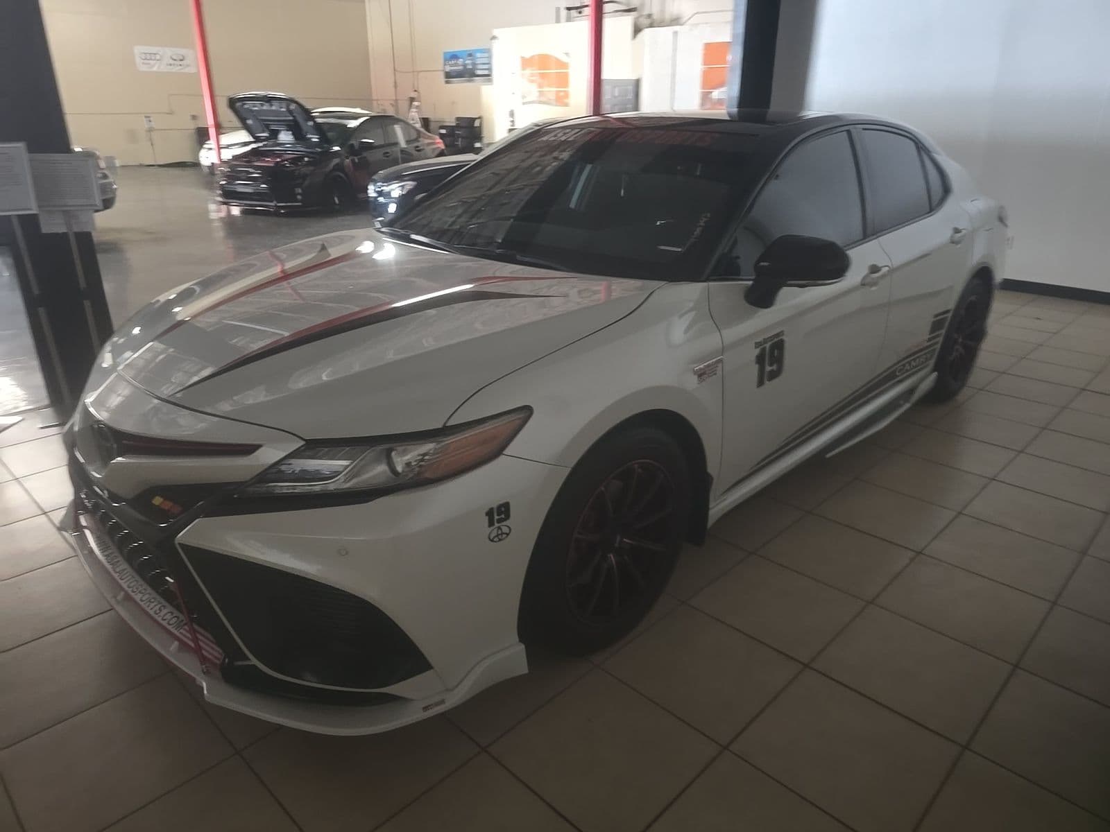 2019 TOYOTA CAMRY XSE