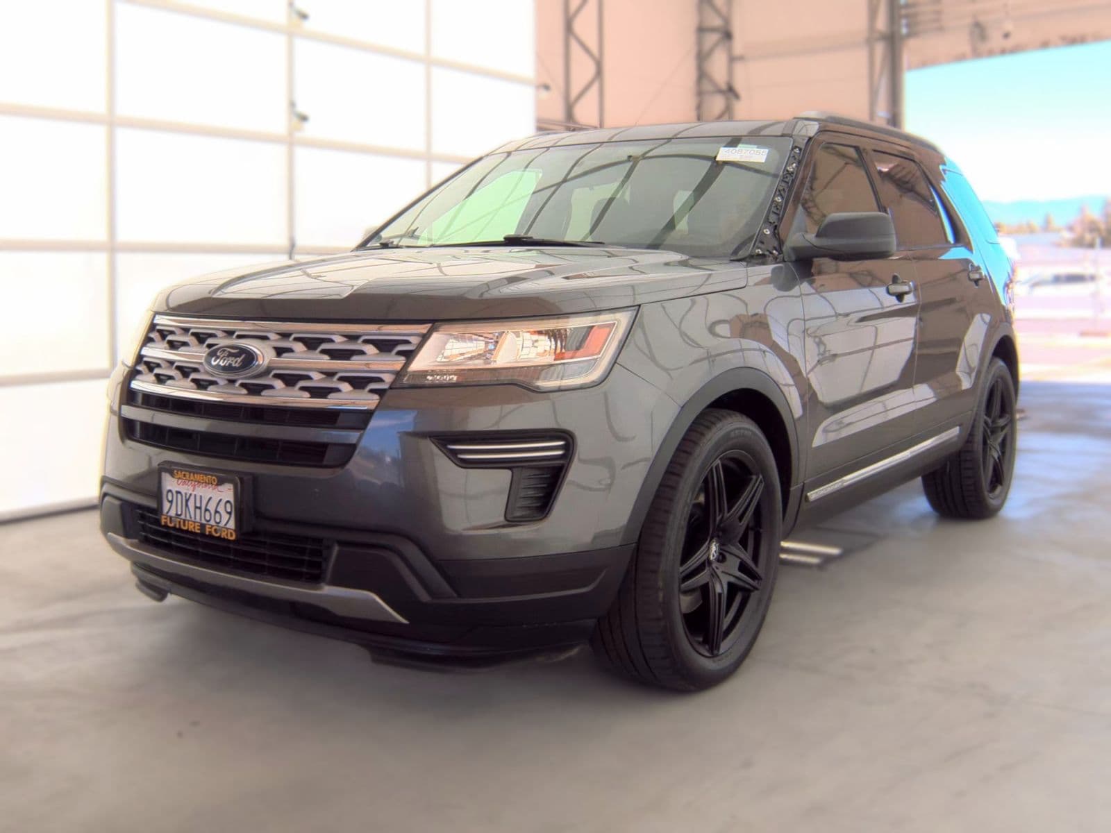 2019 FORD EXPLORER XLT 1