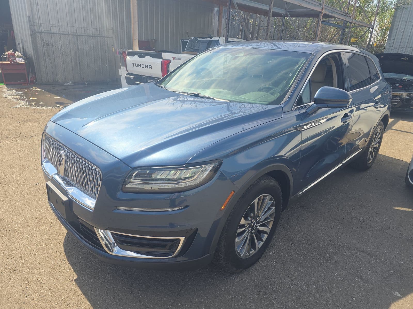 2019 LINCOLN NAUTILUS Select 1
