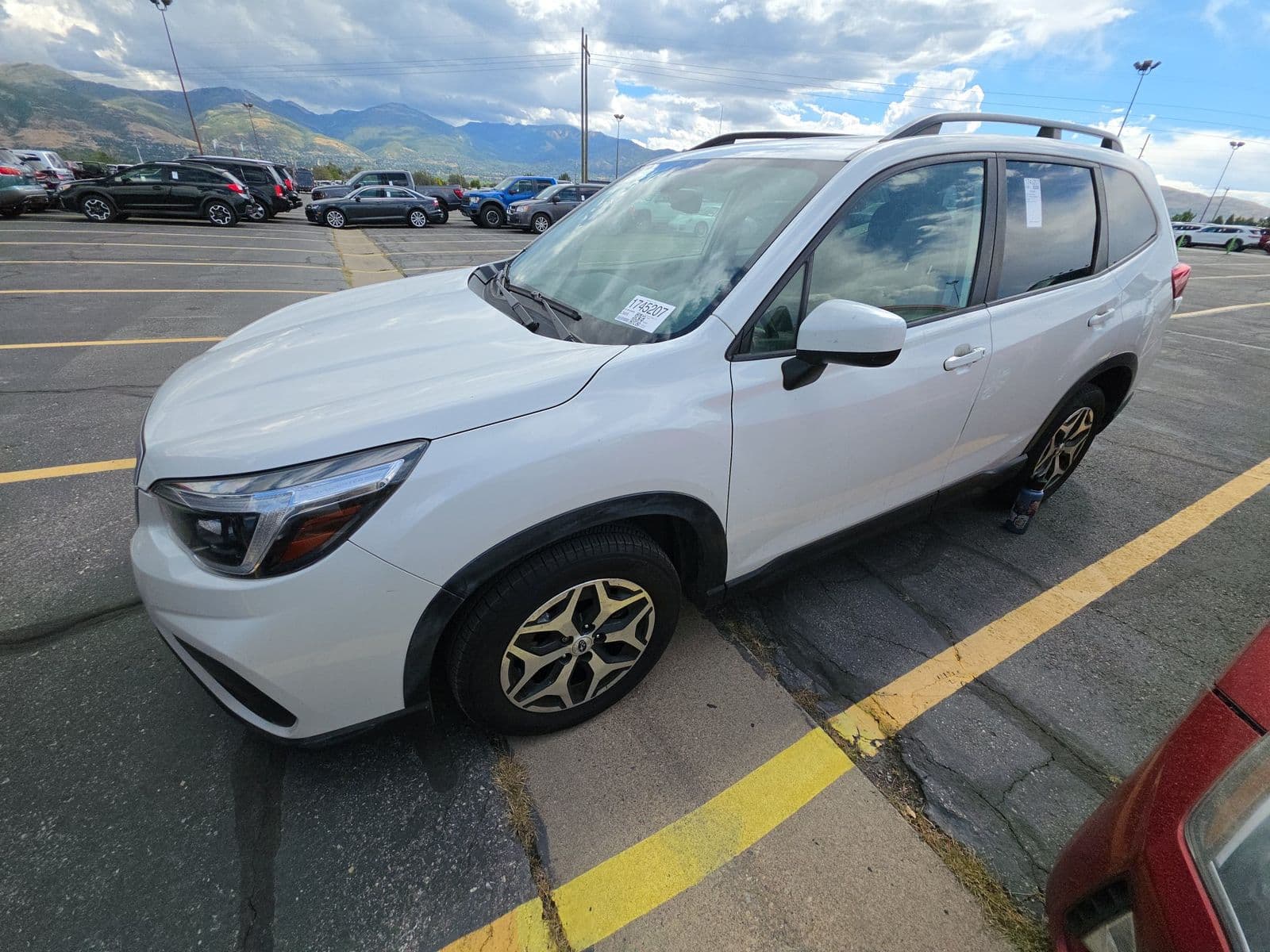 2021 SUBARU FORESTER Premium