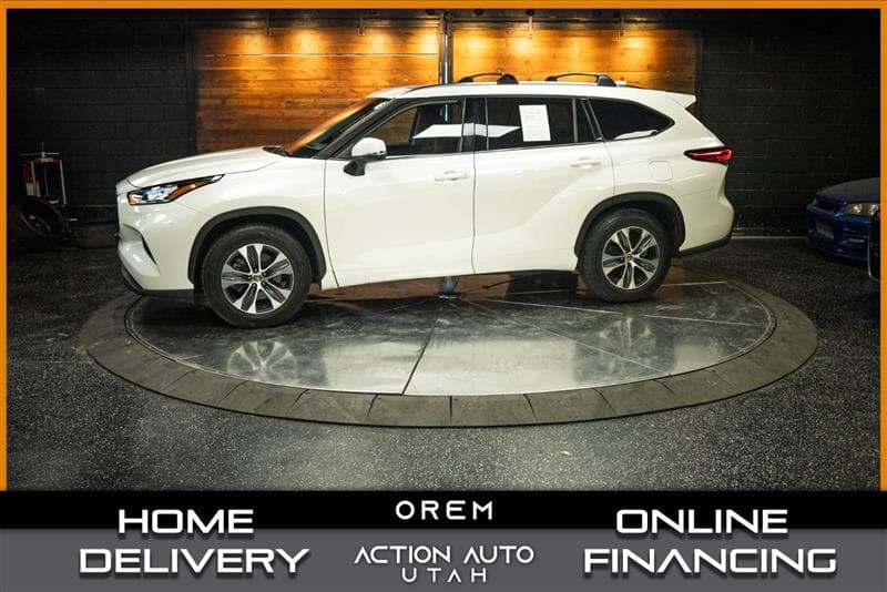 2020 TOYOTA HIGHLANDER XLE