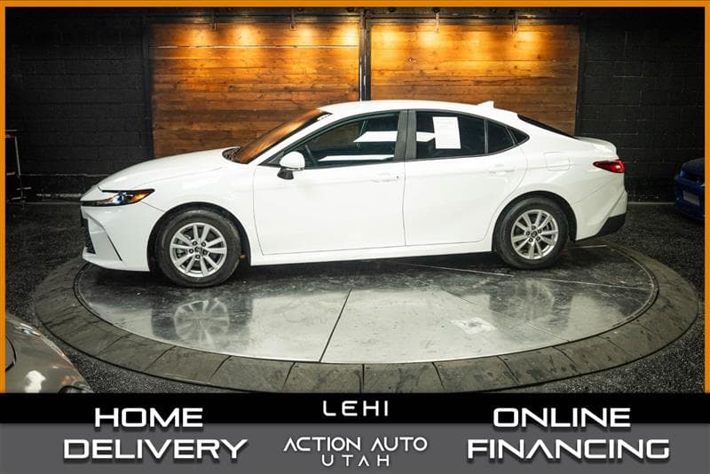 2026 TOYOTA CAMRY LE