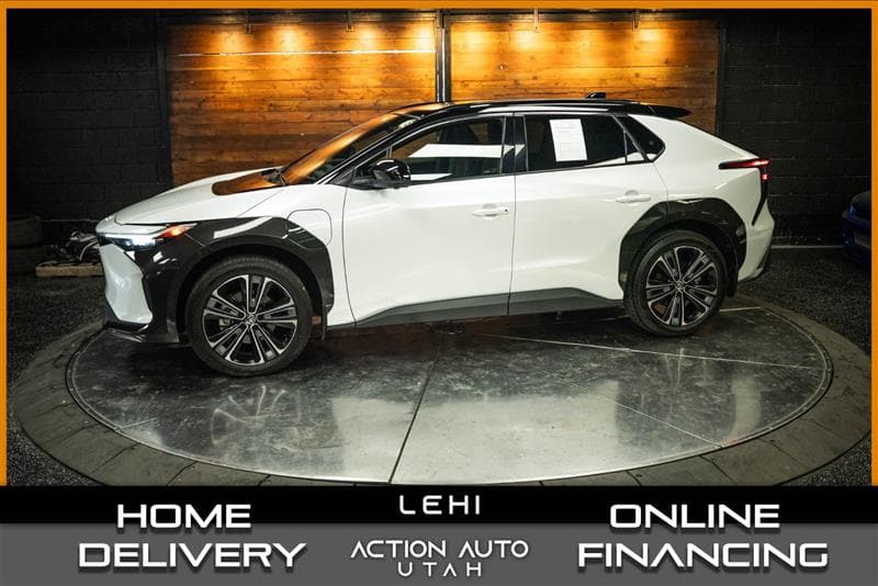 2023 TOYOTA BZ4X Limited