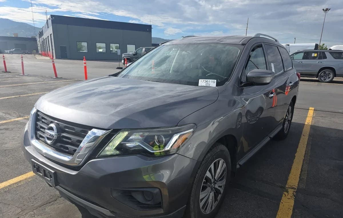 2018 NISSAN PATHFINDER S