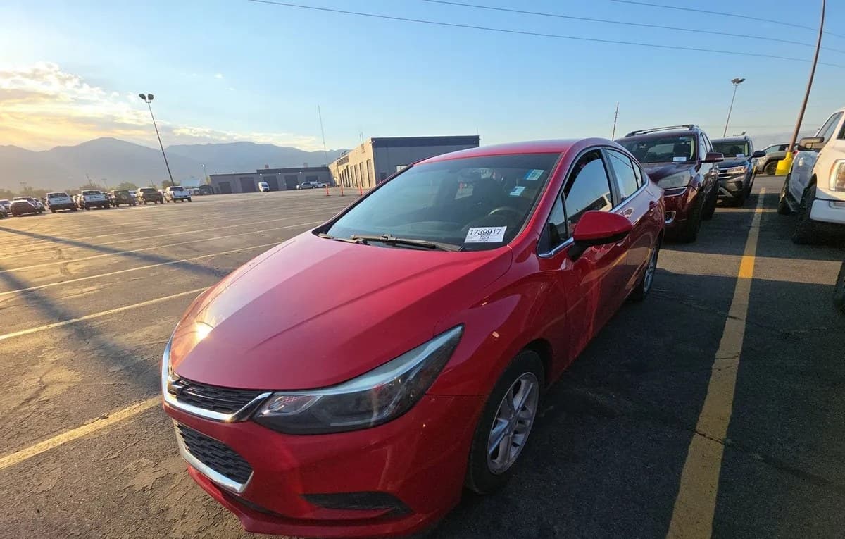 2018 CHEVROLET CRUZE LT