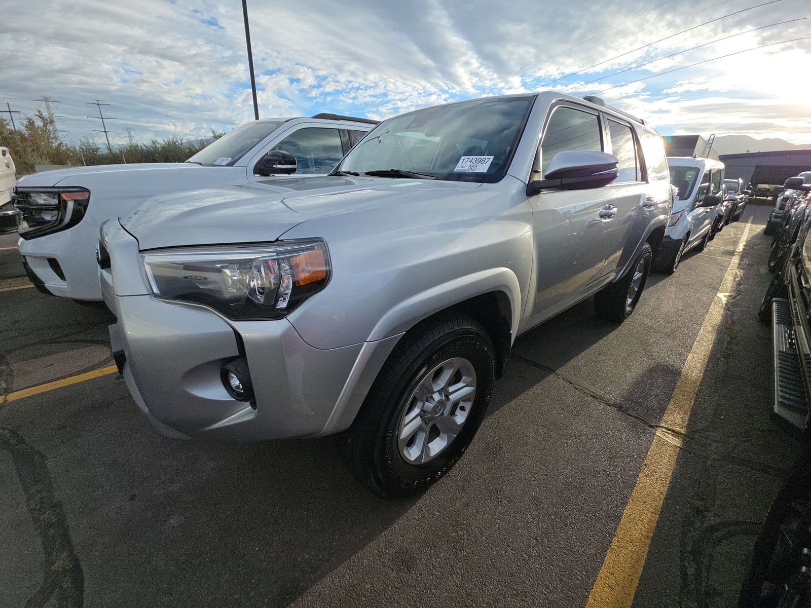 2024 TOYOTA 4RUNNER SR5 Premium