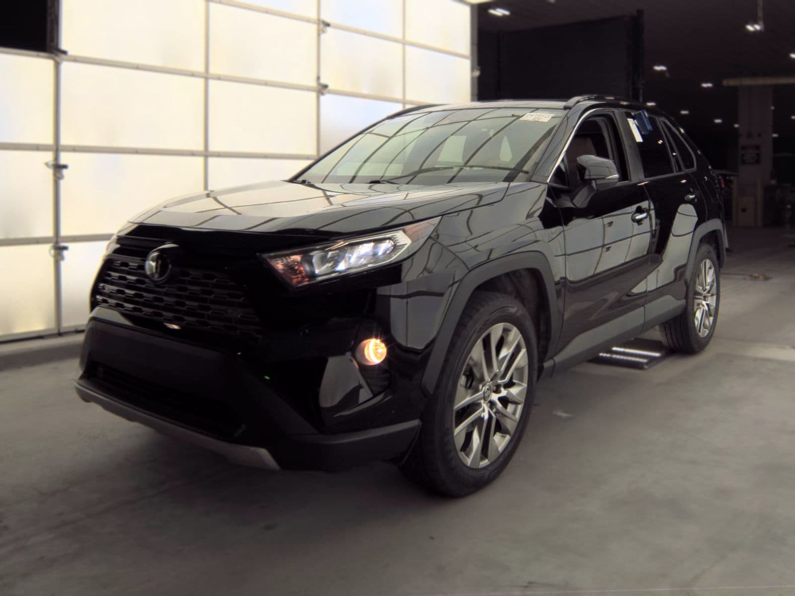 2021 TOYOTA RAV4 Limited