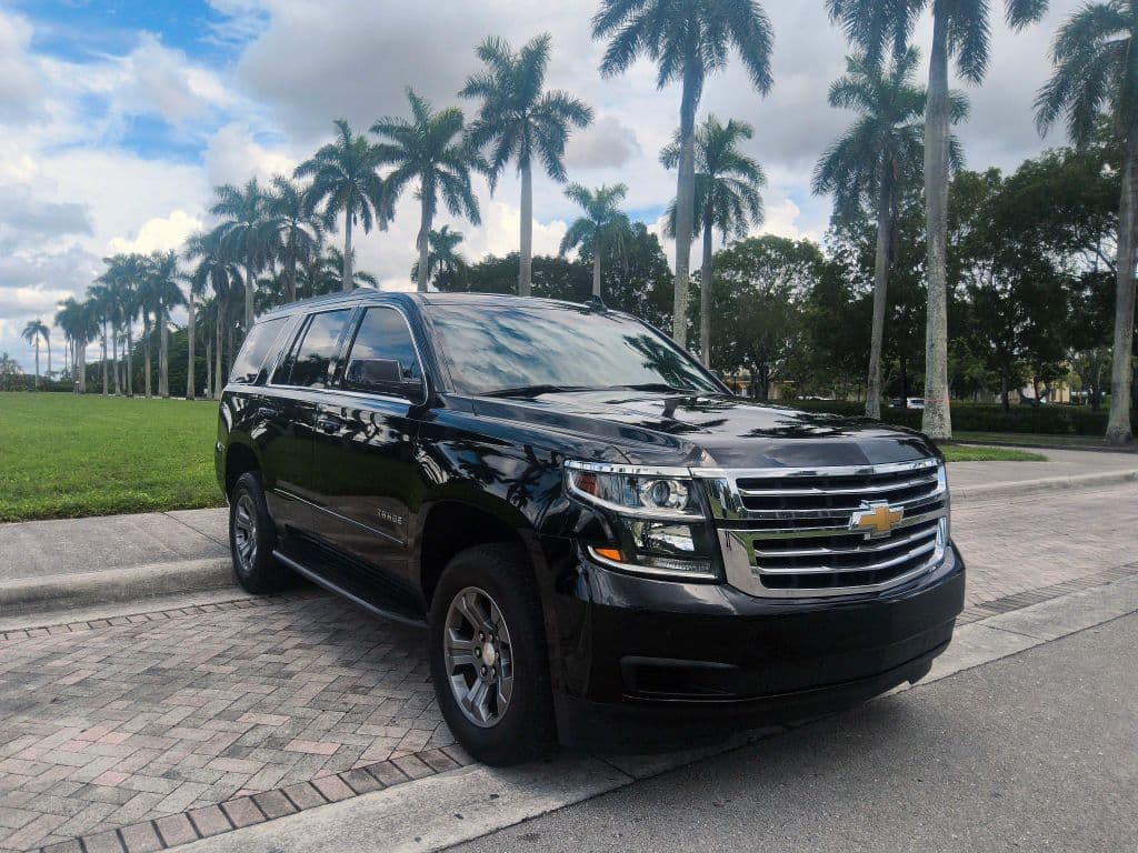 2019 CHEVROLET TAHOE LS 1