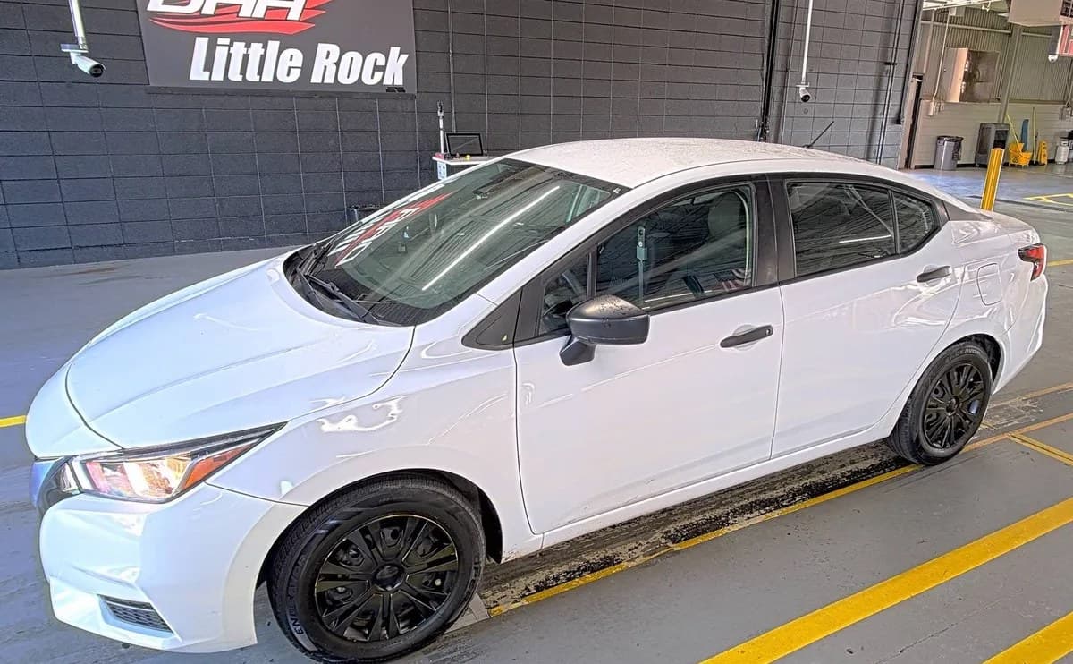 2021 NISSAN VERSA S 1