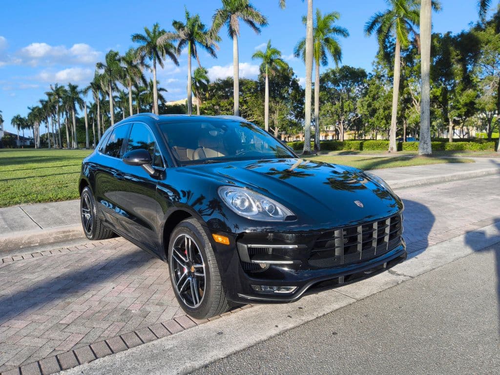2018 PORSCHE MACAN Turbo
