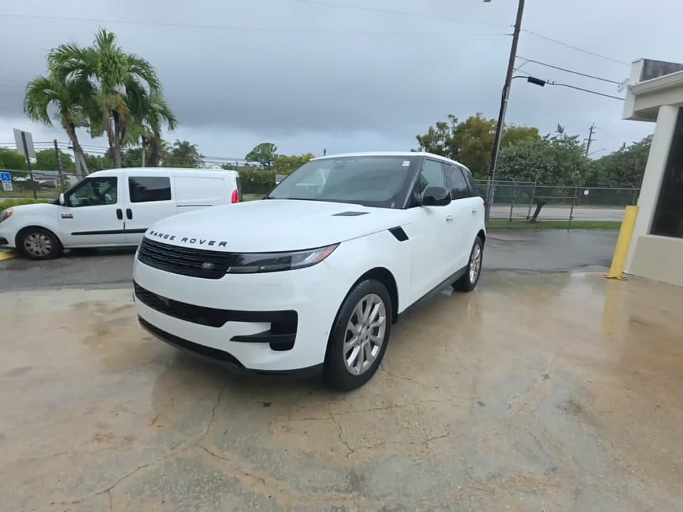 2025 LAND ROVER RANGE ROVER SPORT SE