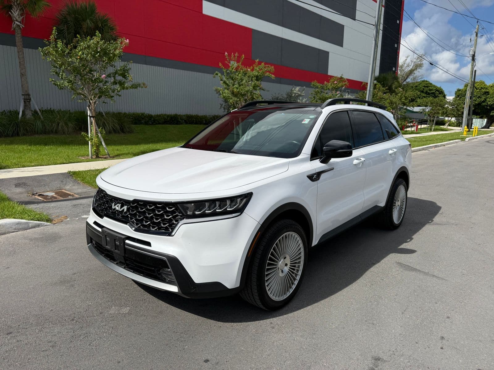 2022 KIA SORENTO X-LINE EX
