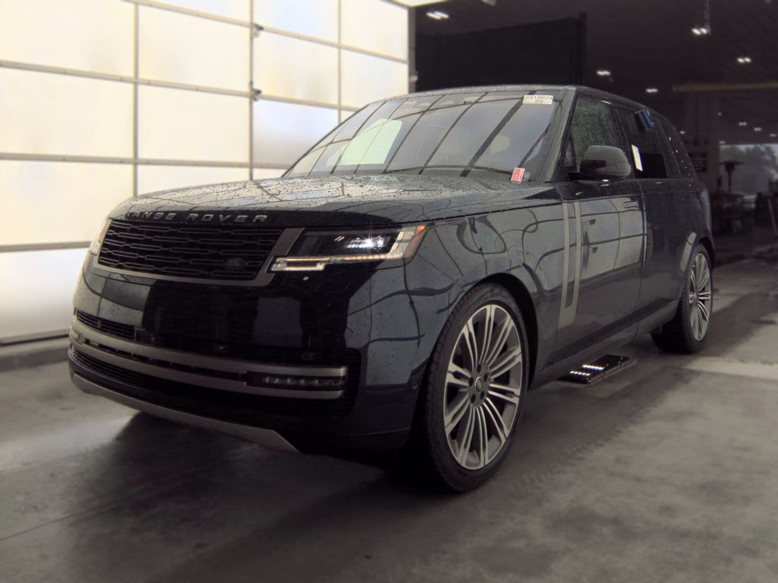 2023 LAND ROVER RANGE ROVER SE LWB