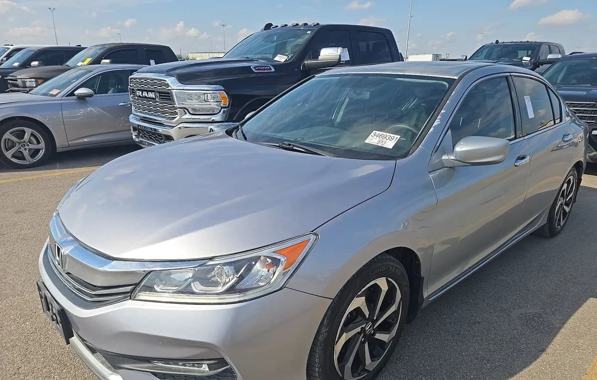 2017 HONDA ACCORD EX