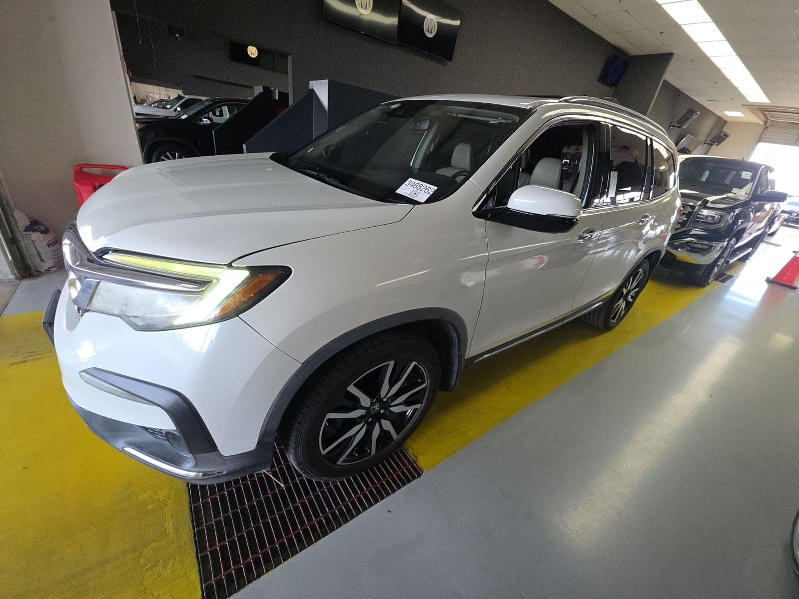 2019 HONDA PILOT Elite 1
