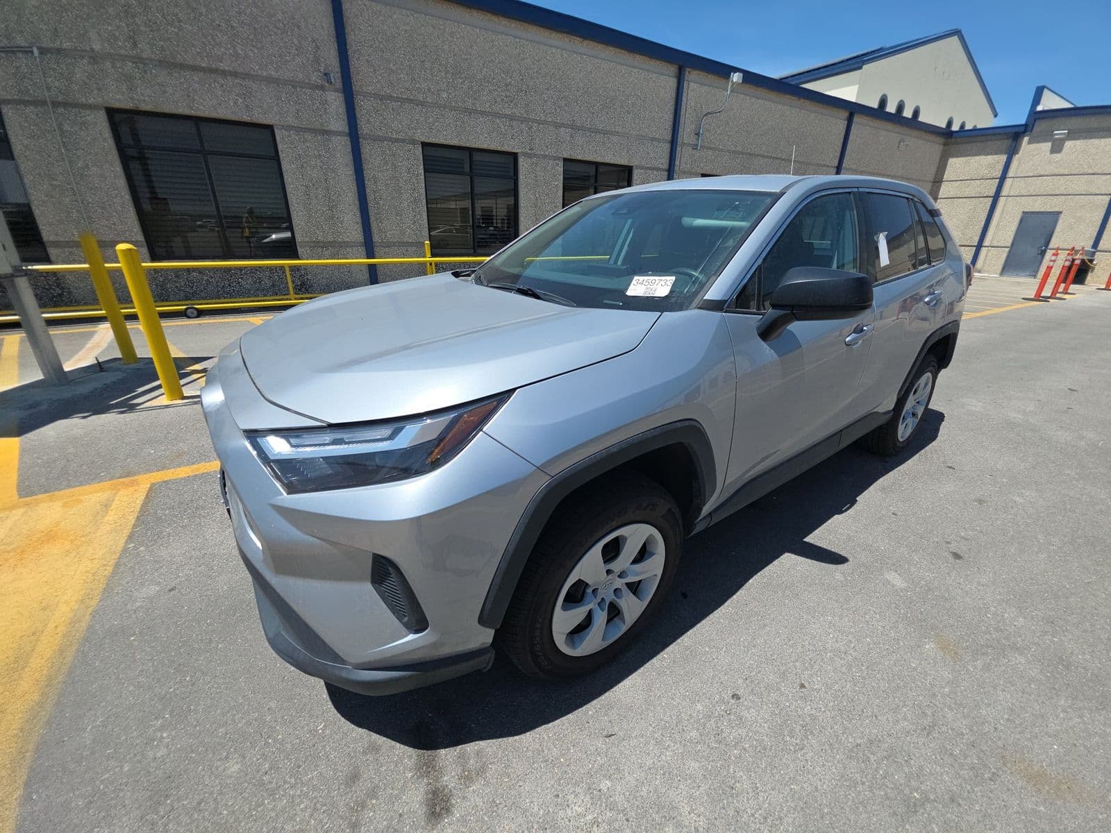 2024 TOYOTA RAV4 LE