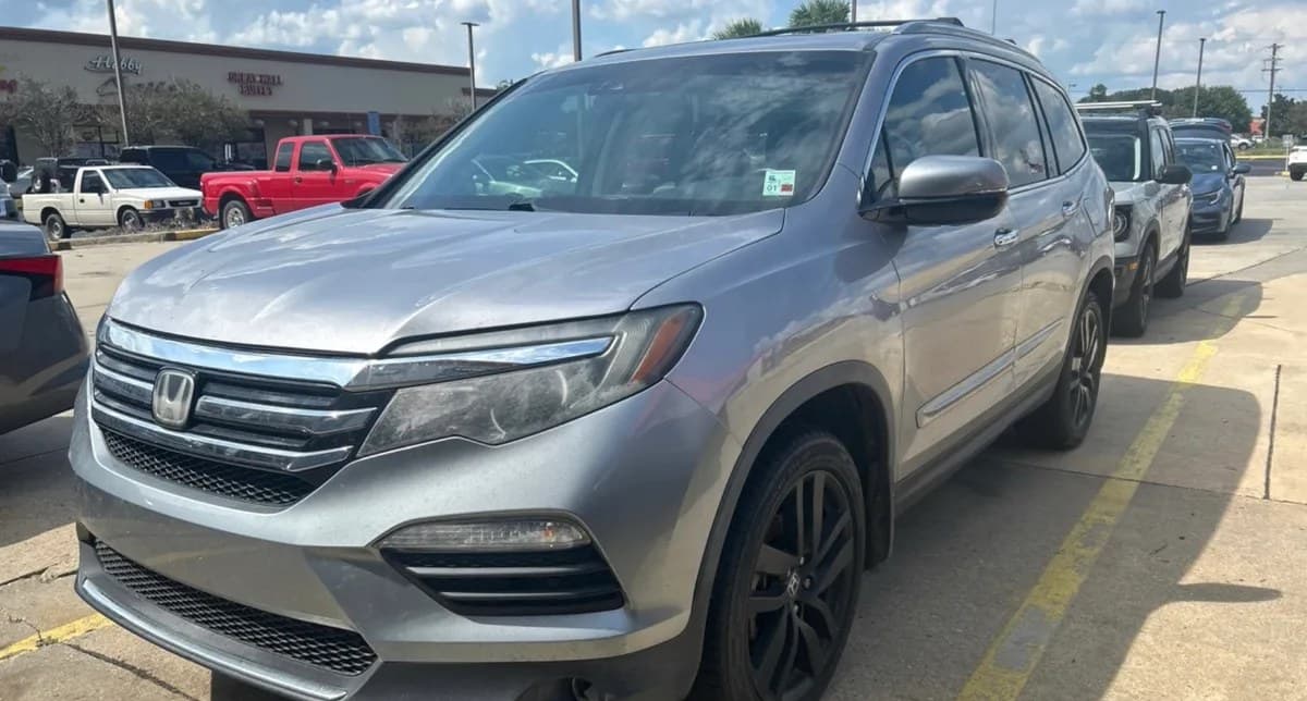 2017 HONDA PILOT Touring
