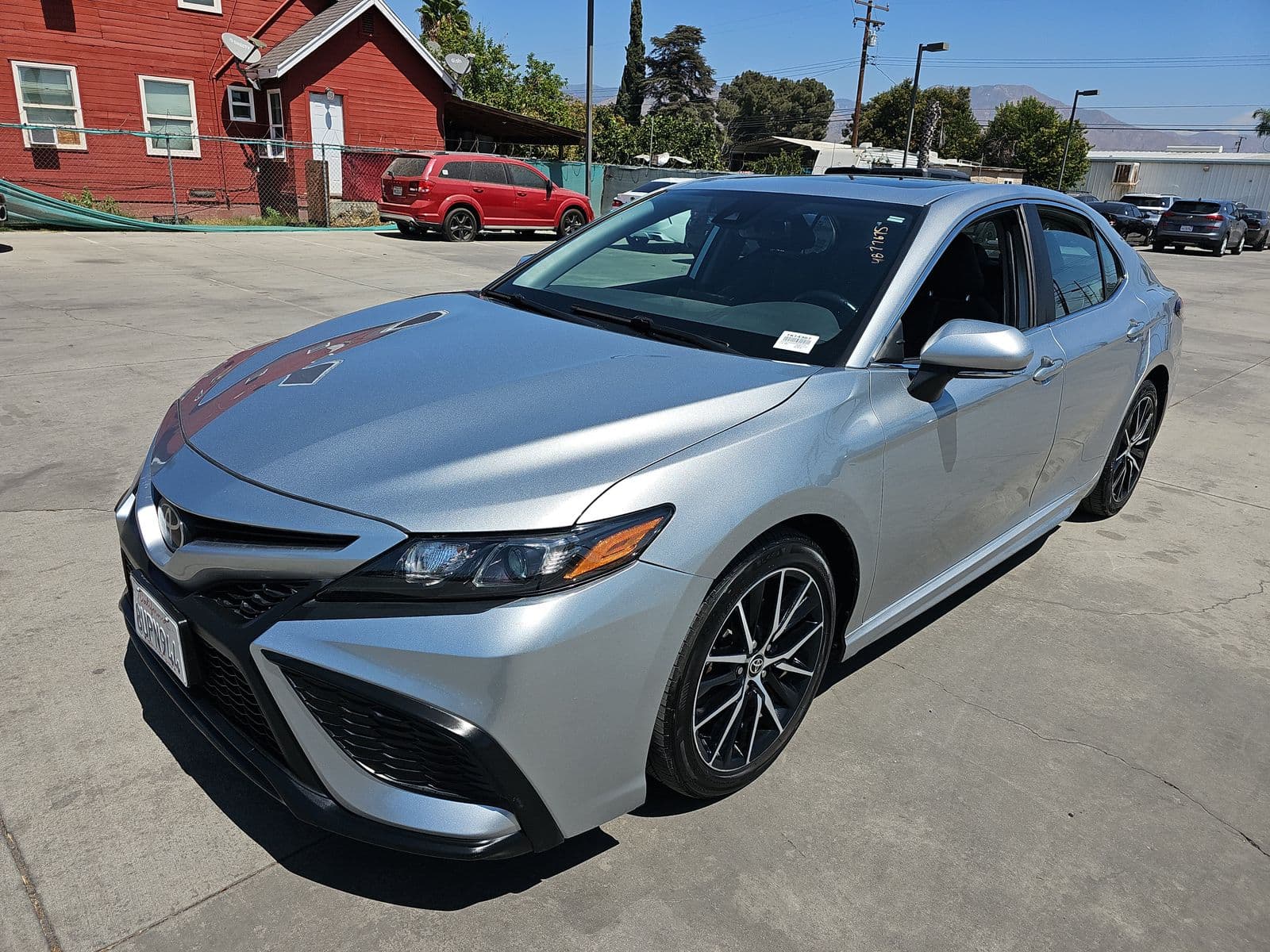 2021 TOYOTA CAMRY SE