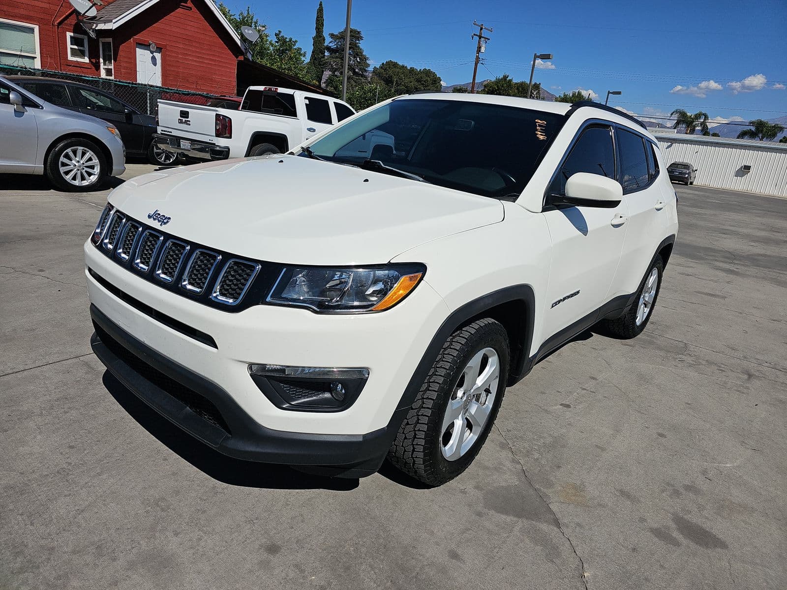 2019 JEEP COMPASS Latitude 1