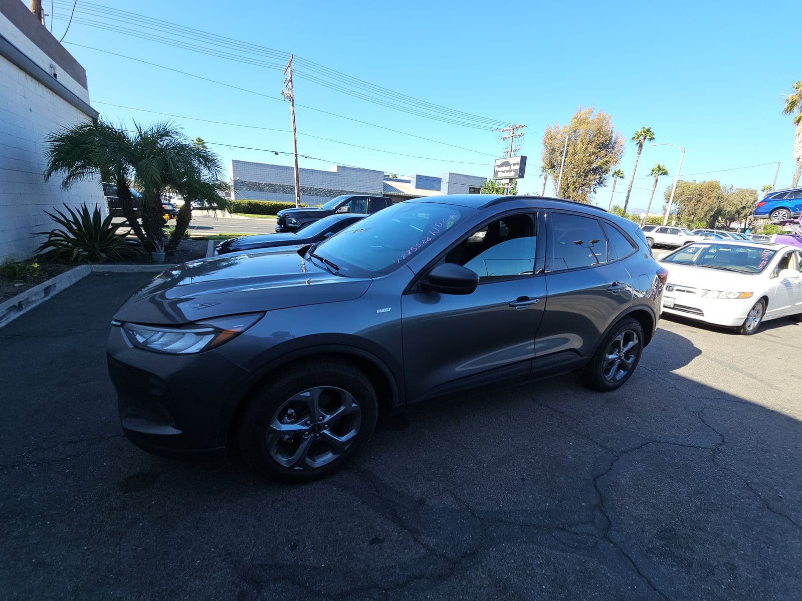 2025 FORD ESCAPE ST-Line 1