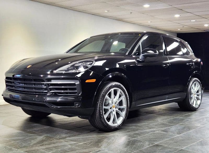 2019 PORSCHE CAYENNE Base