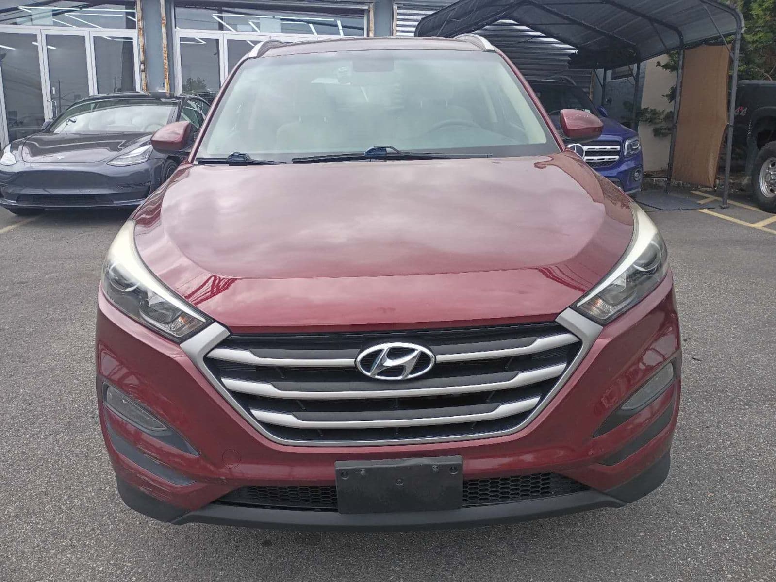 2017 HYUNDAI TUCSON SE