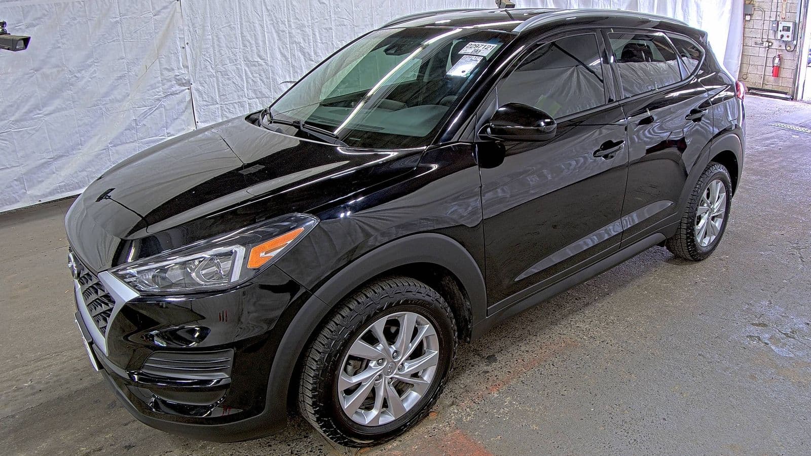 2021 HYUNDAI TUCSON Value 1