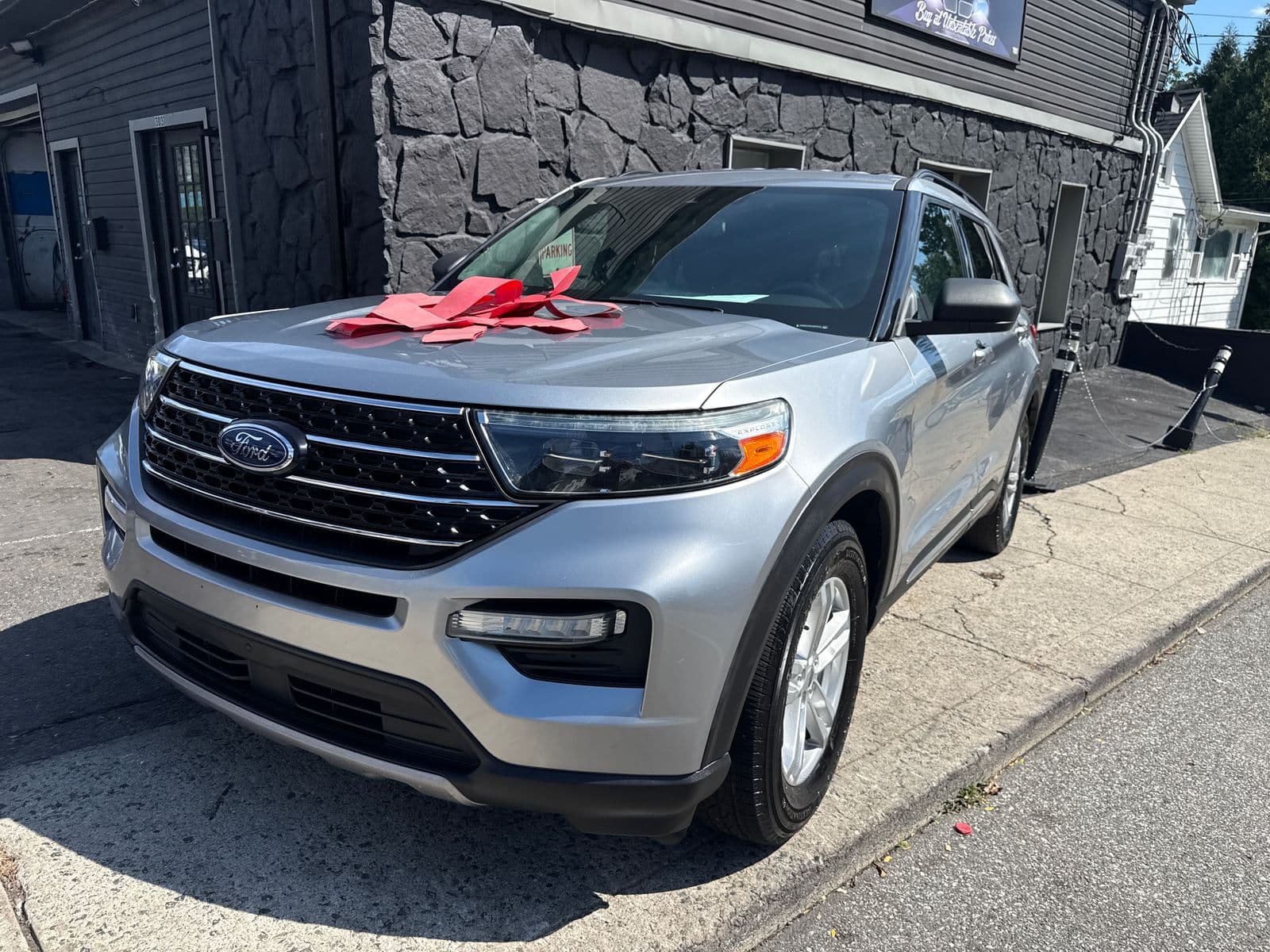 2020 FORD EXPLORER XLT 1