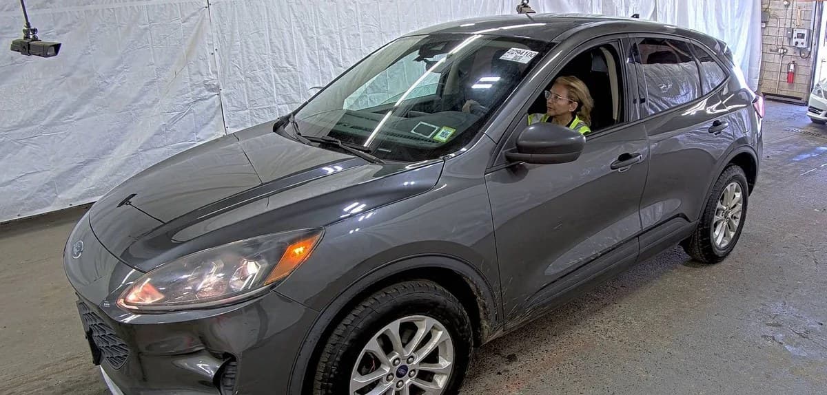 2020 FORD ESCAPE S 1